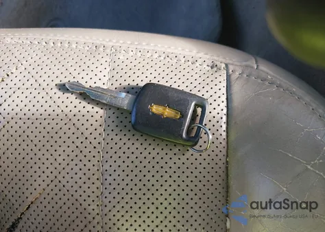 2004 Lincoln Ls V8 from USA, damaged, VIN 1LNHM87A94Y658617